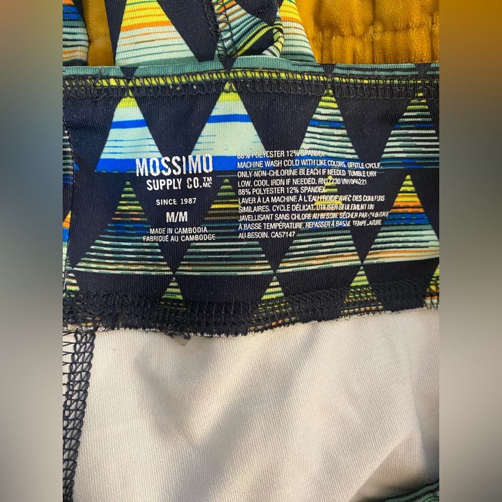 Mossimo workout leggings, size medium